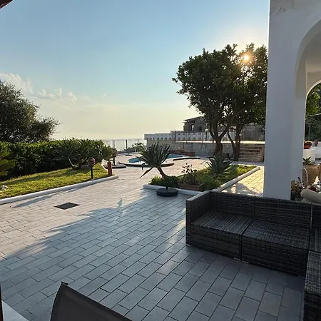 Clara Ischia Piscina Riscaldata E Idromassaggio Villa